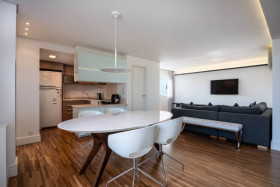 Apartamento com 1 Quarto para Alugar,  em Vila Nova Conceição - São Paulo