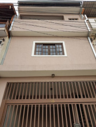 Sobrado com 3 Quartos à Venda, 175 m²em Serpa - Caieiras