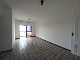Apartamento com 3 Quartos à Venda, 94 m² em Candeal - Salvador