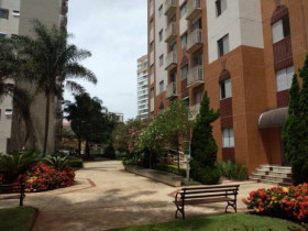 Apartamento com 2 Quartos para Alugar,  em Cambuci - São Paulo