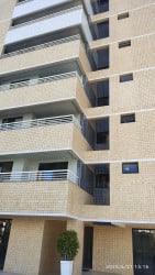 Apartamento com 2 Quartos à Venda,  em Meireles - Fortaleza