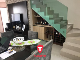 Sobrado com 2 Quartos à Venda, 165 m² em Jardim Concórdia - Toledo