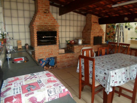 Chácara com 3 Quartos à Venda, 320 m² em Altos Da Bela Vista - Indaiatuba