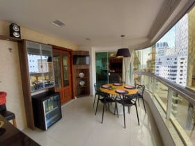 Apartamento com 4 Quartos à Venda,  em Meia Praia  - Itapema