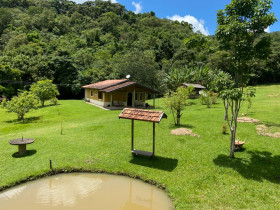 Chácara com 2 Quartos à Venda, 80 m² em Rio Preto - Santo Antônio do Pinhal