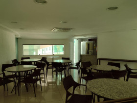 Apartamento com 2 Quartos à Venda, 61 m² em Boa Viagem - Recife