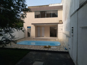 Casa com 3 Quartos à Venda, 169 m² em Terra Firme - Rio das Ostras