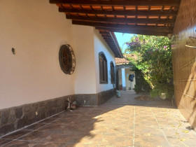 Casa com 3 Quartos à Venda, 129 m² em Balneário Flórida - Peruíbe