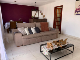 Casa com 2 Quartos à Venda, 176 m² em Jardim Tannus - Jundiaí