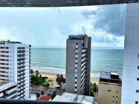 Apartamento com 2 Quartos à Venda,  em Madalena - Recife