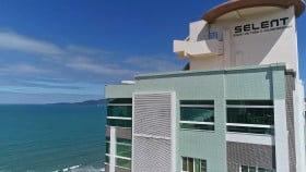 Apartamento com 3 Quartos à Venda, 260 m² em Meia Praia - Itapema