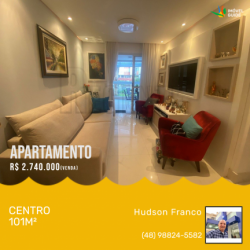 Apartamento com 2 Quartos à Venda, 101 m² em Centro - Florianópolis
