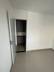 Apartamento com 2 Quartos à Venda, 40 m² em Vila Valparaíso - Santo André