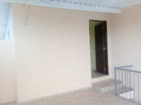 Sobrado com 1 Quarto à Venda, 125 m² em Jardim Zaira - Mauá