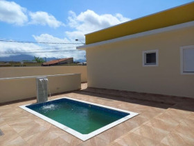 Casa com 2 Quartos à Venda, 62 m² em Vila Romar - Peruíbe