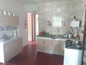 Casa com 3 Quartos à Venda, 76 m² em Benedito Trajano - Ituverava