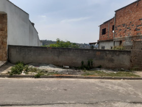 Terreno à Venda, 250 m²em Jardim Sílvia - Francisco Morato