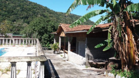 Casa com 4 Quartos à Venda, 350 m² em Vila Muriqui - Mangaratiba