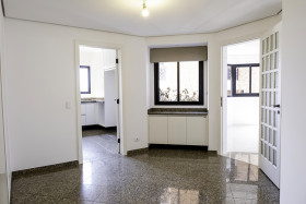 Apartamento com 4 Quartos à Venda, 310 m² em Vila Ida - São Paulo