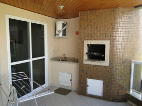 Apartamento com 3 Quartos à Venda, 137 m² em Meia Praia - Itapema