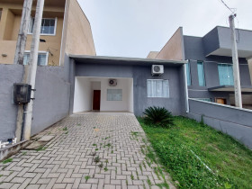 Casa com 2 Quartos à Venda, 80 m² em Abranches - Curitiba