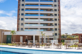 Apartamento com 3 Quartos à Venda,  em De Lourdes - Fortaleza