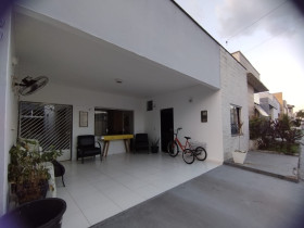 Casa de Condomínio com 3 Quartos à Venda, 160 m² em Quarenta Horas (Coqueiro) - Ananindeua