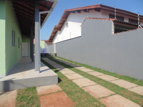 Casa com 3 Quartos à Venda, 119 m² em Jardim Beira Mar - Peruíbe